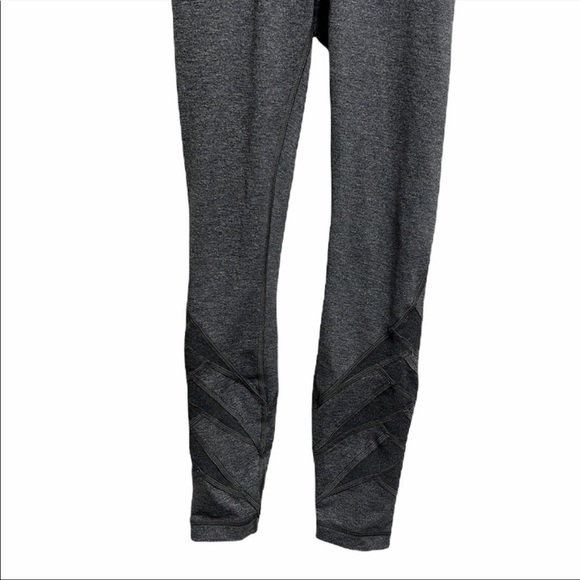 Lululemon Motionful 7/8 Tight 25" Size 4 - Picture 7 of 10